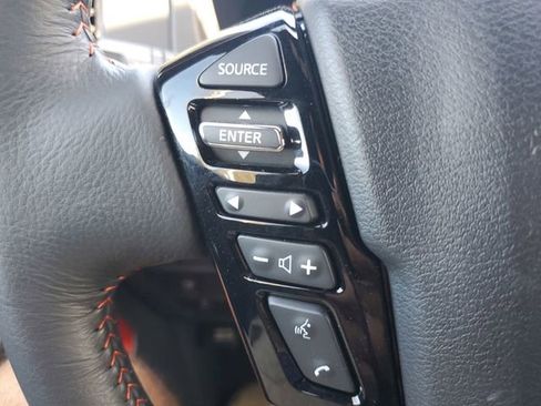 Certified 2024 Nissan Frontier Pro-X w/ Technology Package image 18