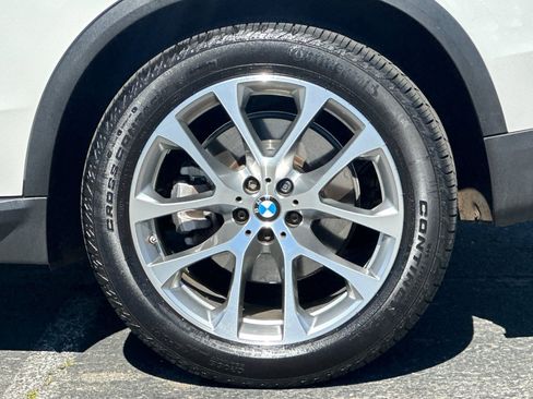 Certified 2023 BMW X5 xDrive40i w/ Premium Package image 38