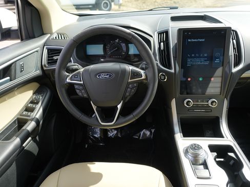 Used 2024 Ford Edge SEL w/ Convenience Package image 21