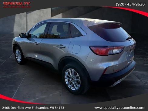 Used 2022 Ford Escape SE image 7