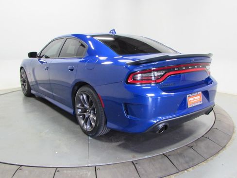 Used 2022 Dodge Charger Scat Pack w/ Plus Group RWD image 5