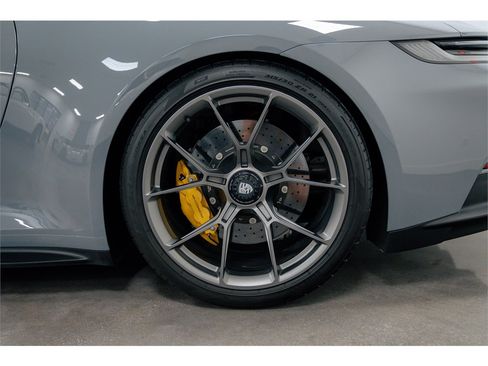 Used 2023 Porsche 911 GT3 RWD image 13