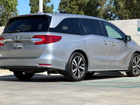 Used 2019 Honda Odyssey Elite image 8