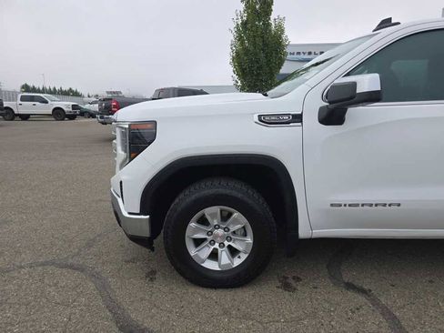 Used 2023 GMC Sierra 1500 SLE image 19