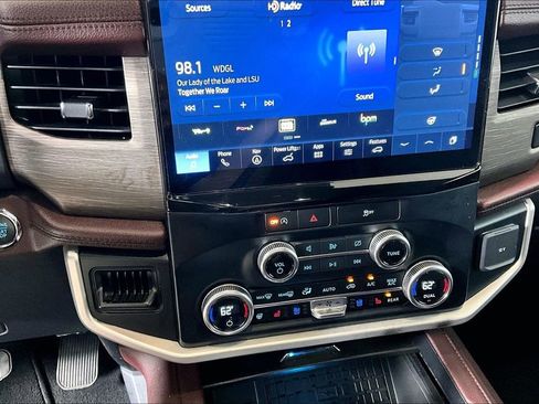 Certified 2024 Ford Expedition Max Limited image 25