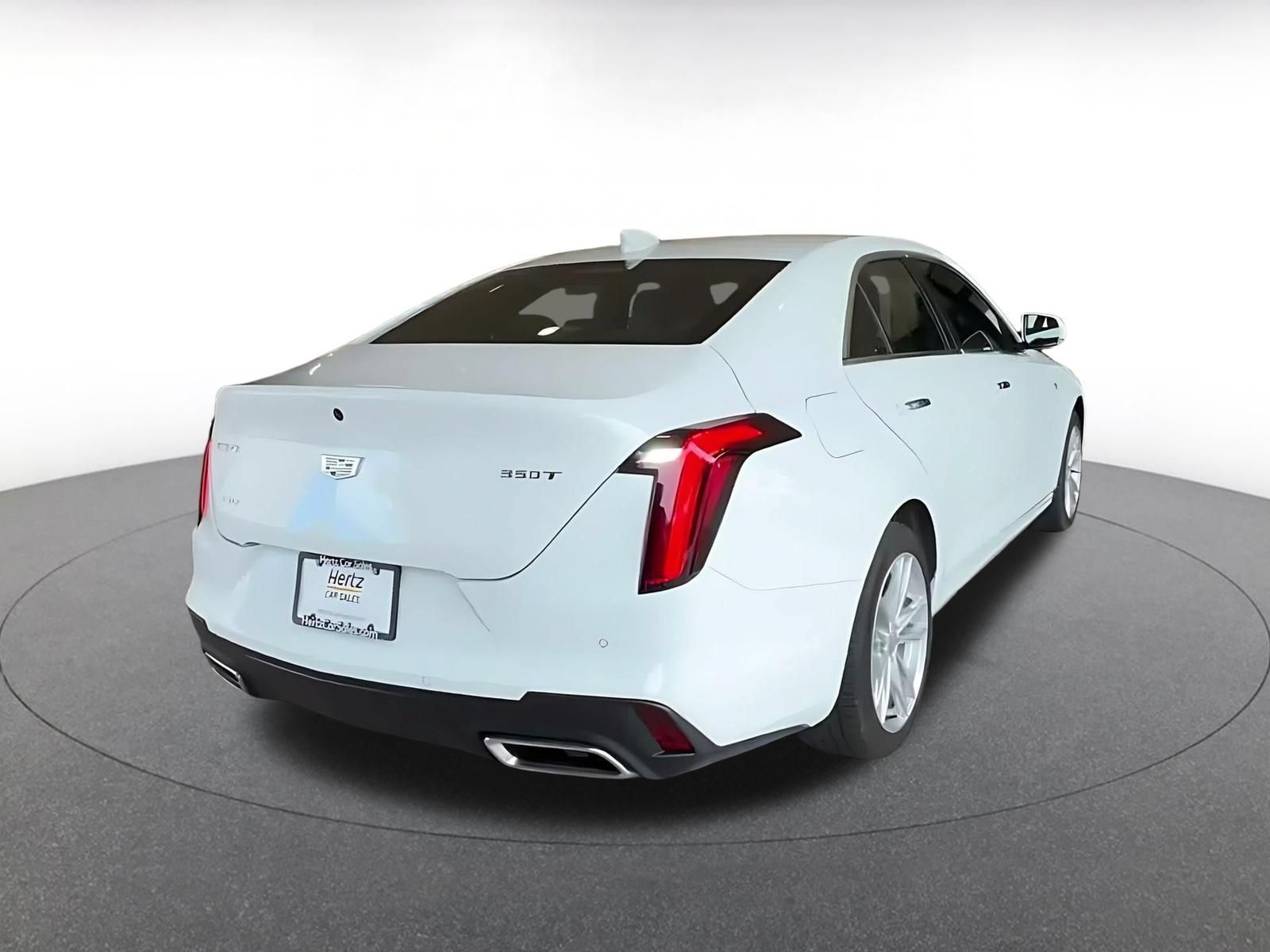 Used 2026 Cadillac CT4 Luxury AWD/4WD image 14