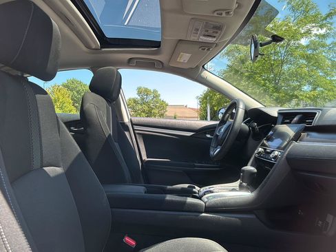 Used 2017 Honda Civic EX image 16