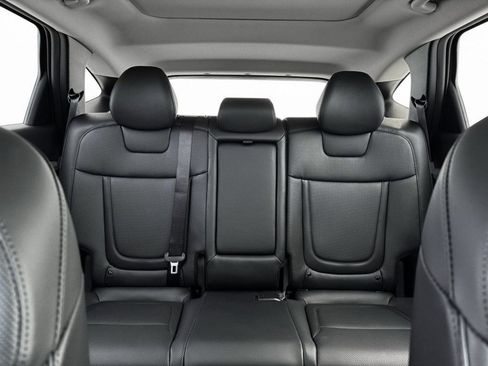 New 2026 Hyundai Tucson Limited AWD/4WD image 16
