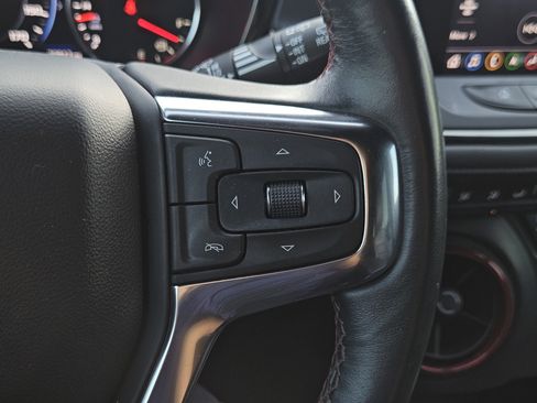 Used 2022 Chevrolet Blazer RS w/ Enhanced Convenience Package image 16