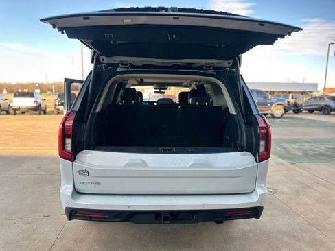 New 2025 Ford Expedition Active image 36