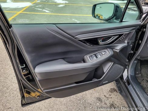 Used 2025 Subaru Outback Limited image 25