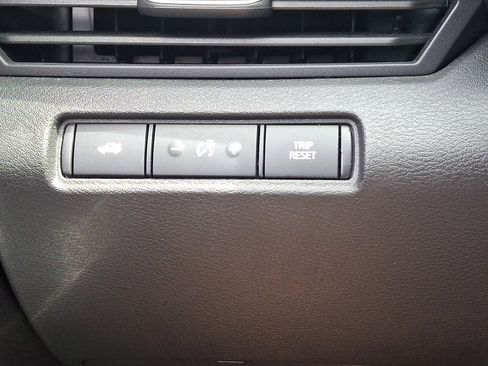 Used 2024 Nissan Altima 2.5 SR w/ SR Premium Package FWD image 24