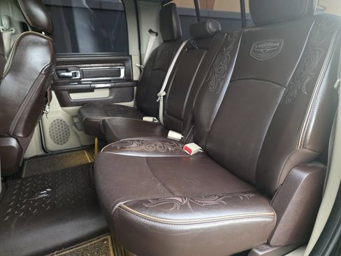 Used 2016 RAM 1500 Laramie Longhorn w/ Convenience Group AWD/4WD image 19