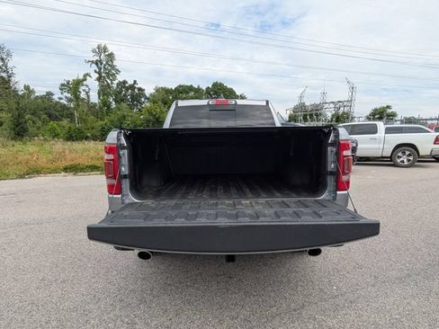 Used 2022 RAM 1500 Limited w/ Body Color Bumper Group AWD/4WD image 14