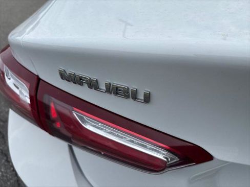 Used 2024 Chevrolet Malibu LT FWD image 7
