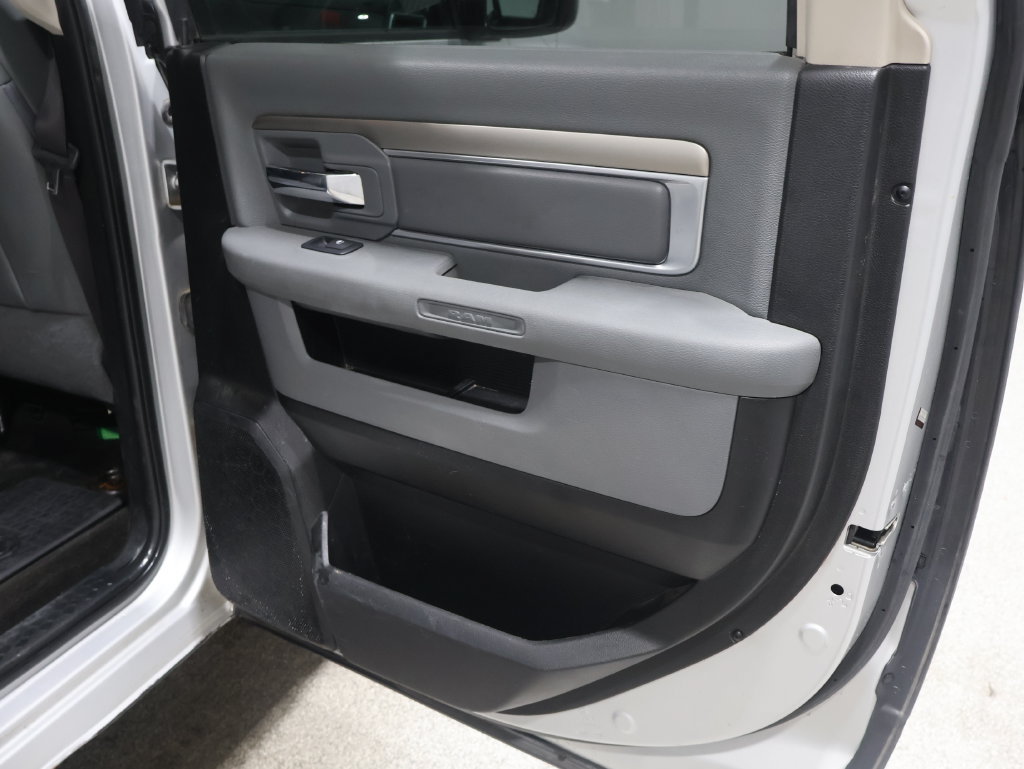 Used 2017 RAM 1500 Outdoorsman AWD/4WD image 19
