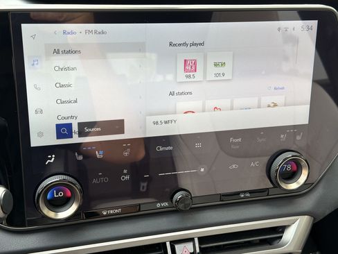 Used 2023 Lexus RX 350 Premium Plus w/ Cold Area Package FWD image 17