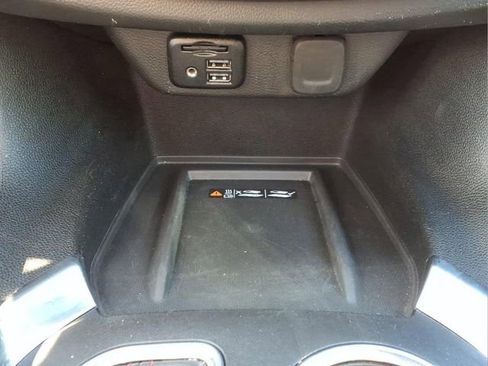 Used 2023 Chevrolet Traverse RS w/ LPO, Floor Liner Package AWD/4WD image 23