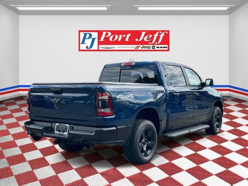 Used 2023 RAM 1500 Big Horn AWD/4WD image 4
