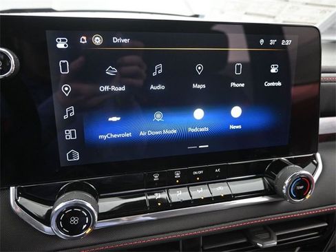 Certified 2024 Chevrolet Colorado Z71 w/ Advanced Trailering Package image 34