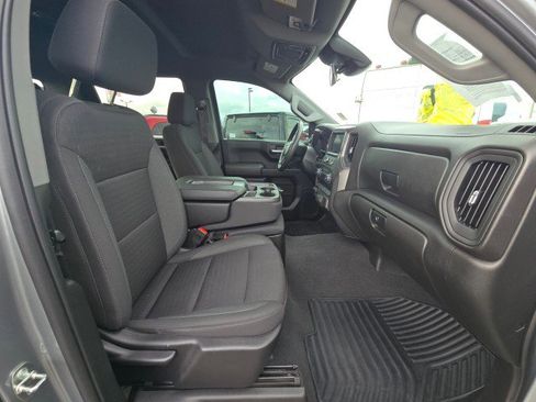 Used 2023 Chevrolet Silverado 1500 Custom image 12