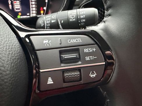 Used 2026 Honda CR-V EX-L image 32