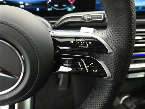 New 2026 Mercedes-Benz GLS 580 4MATIC image 13