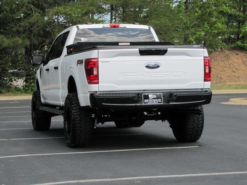 Used 2022 Ford F150 XL w/ Trailer Tow Package image 9