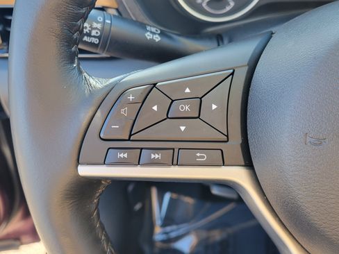 Certified 2022 Nissan Sentra SV w/ SV Premium Package image 28