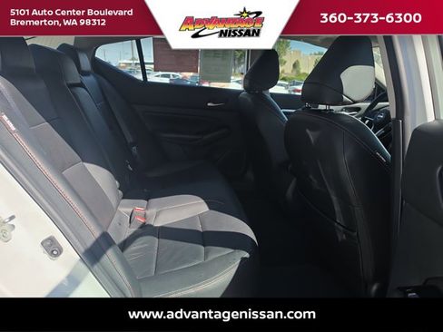 Used 2023 Nissan Altima 2.5 SR w/ SR Premium Package AWD/4WD image 26