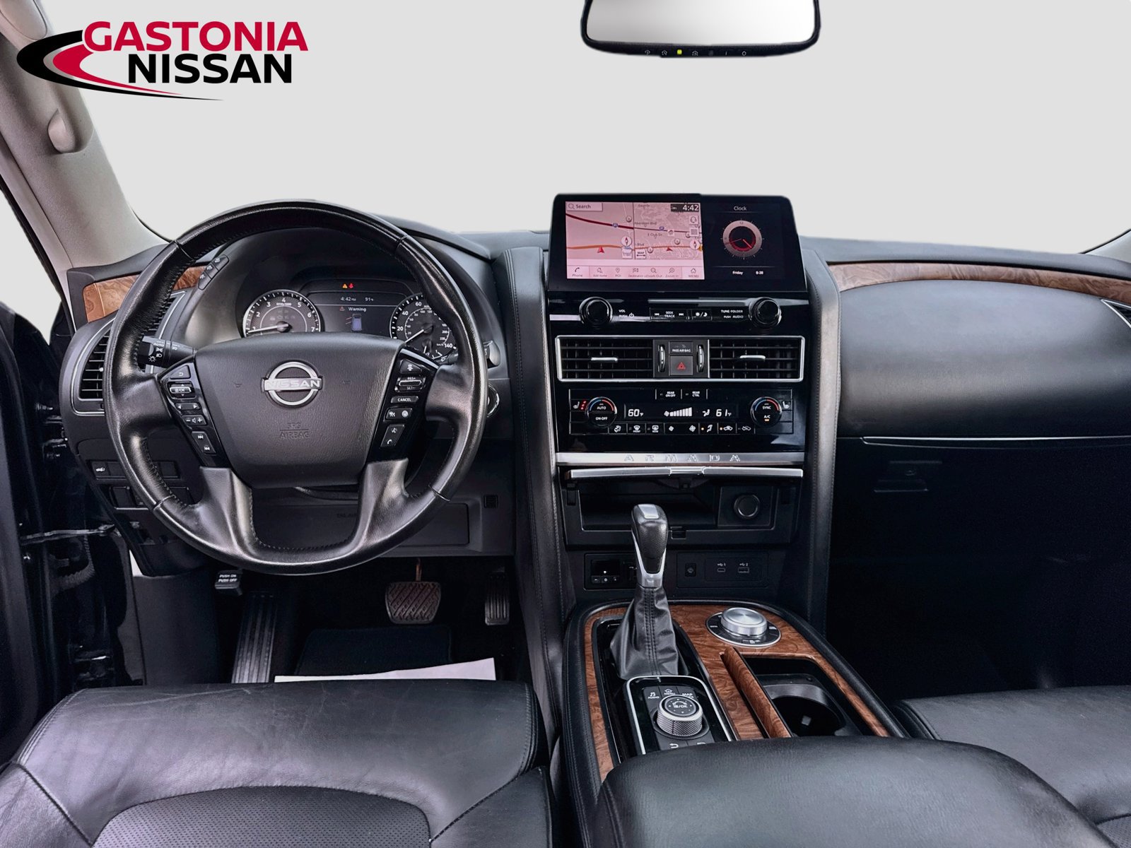 Used 2024 Nissan Armada SL w/ Captain's Chairs Package AWD/4WD image 30