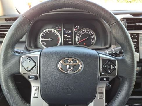 Used 2024 Toyota 4Runner TRD Sport w/ Technology Package AWD/4WD image 20
