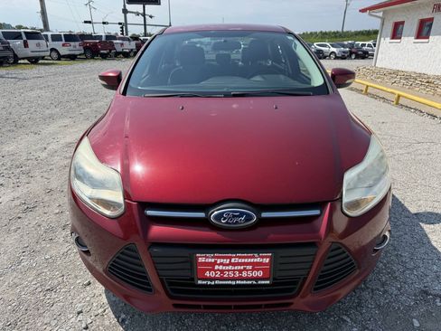 Used 2014 Ford Focus SE w/ SE Sport Package FWD image 8