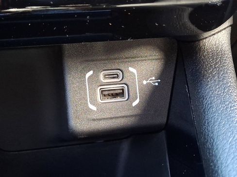 New 2026 Jeep Compass Latitude image 14