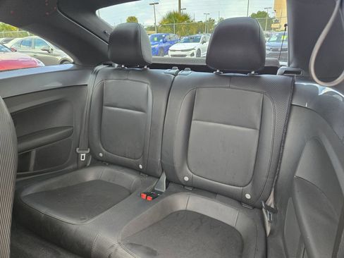 Used 2012 Volkswagen Beetle 2.5 FWD image 39