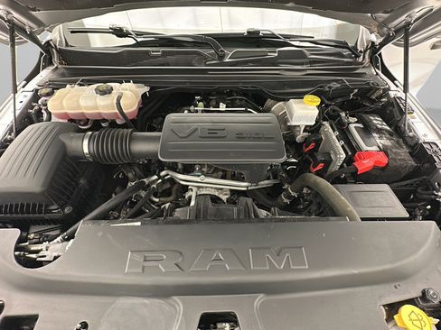 Used 2024 RAM 1500 Big Horn AWD/4WD image 23