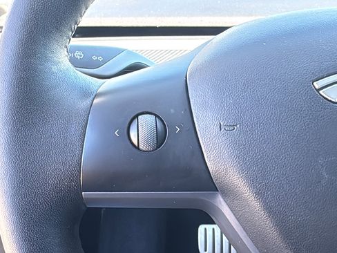 Used 2022 Tesla Model 3 Performance image 19