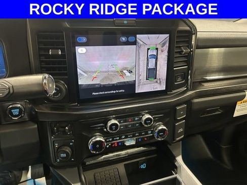 New 2026 Ford F250 Lariat w/ Black Appearance Package AWD/4WD image 17