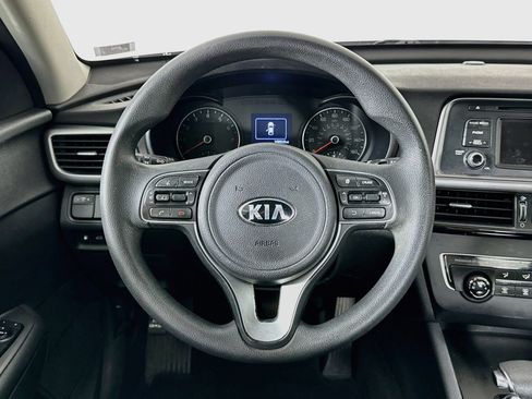 Used 2016 Kia Optima LX FWD image 18