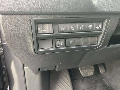 Used 2026 Toyota Tundra SR5 w/ SR5 Premium Package AWD/4WD image 25