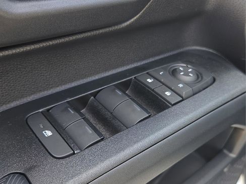 New 2026 Toyota 4Runner SR5 image 18