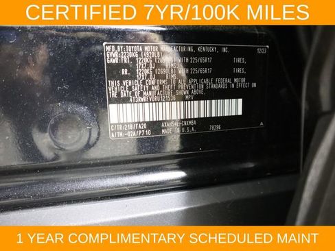 Used 2024 Toyota RAV4 XLE AWD/4WD image 52