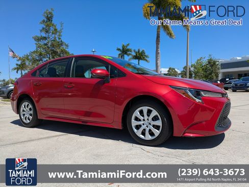 Used 2020 Toyota Corolla LE FWD image 1