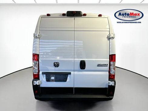 Used 2024 RAM ProMaster 3500 w/ Convenience Group FWD image 8
