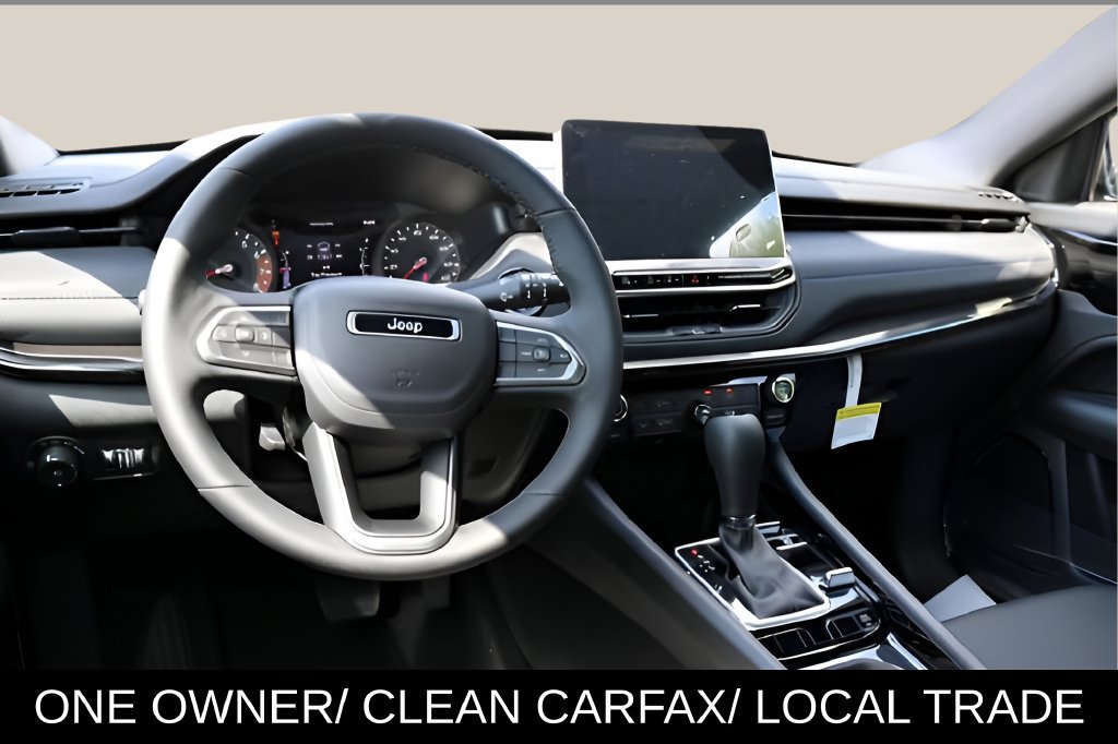 Used 2026 Jeep Compass Latitude AWD/4WD image 32