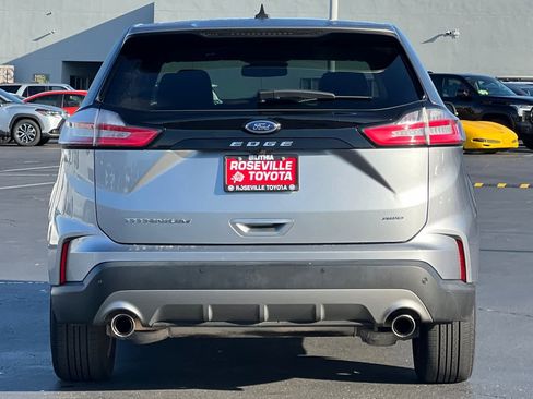 Used 2022 Ford Edge Titanium image 8