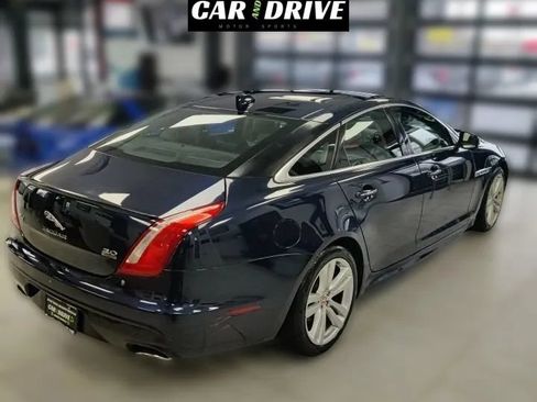 Used 2016 Jaguar XJ AWD/4WD image 4