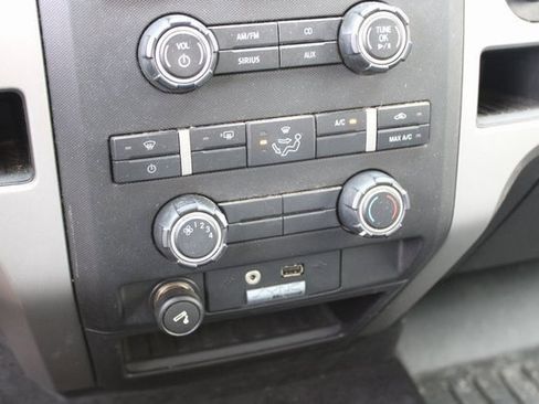 Used 2011 Ford F150 XLT w/ XLT Chrome Pkg image 7