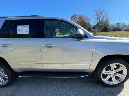 Used 2017 GMC Yukon Denali w/ Open Road Package image 11