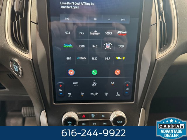 Used 2023 Ford Edge SEL w/ Convenience Package AWD/4WD image 3